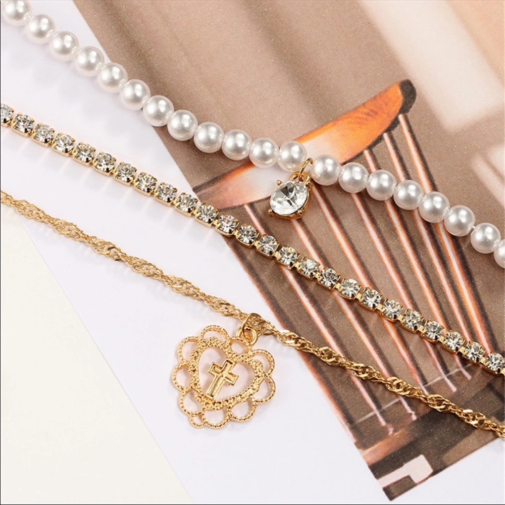 • Anastasia • Layered Heart Cross + Pearl Choker - Picture 3 of 4